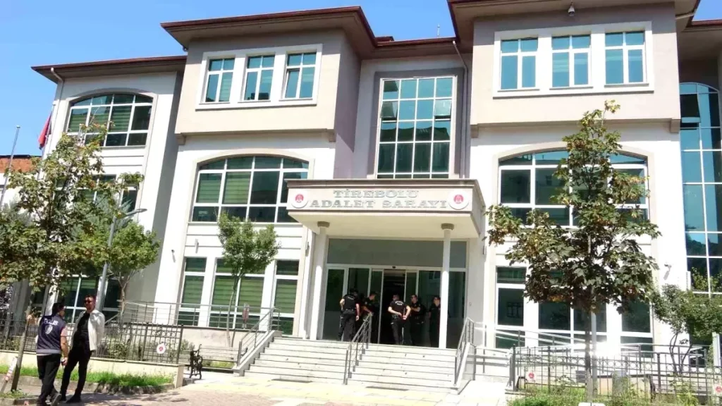 Tirebolu’da Restoran Kavgası: 1 Ölü