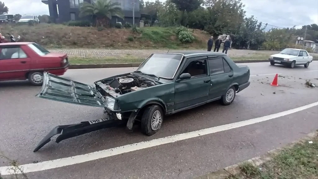 Sinop’ta Zincirleme Trafik Kazası: 1 Yaralı