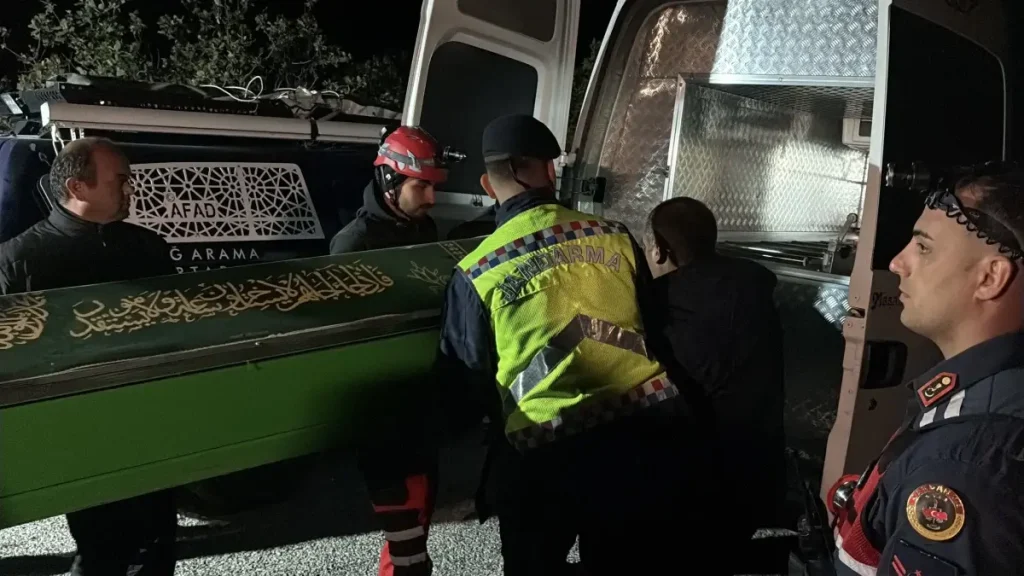 Sivas’ta Trajik Kaza: 4 Kişi Hayatını Kaybetti