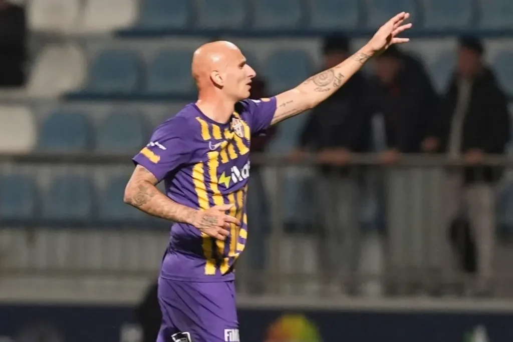 Futbol Şaşırtan Transfer: Jonjo Shelvey 3. Lig’e Gitti