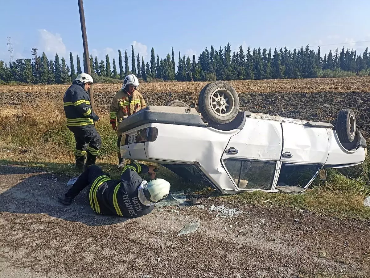 Hatay’da Takla Atan Araçta 2 Kişi Yaralandı