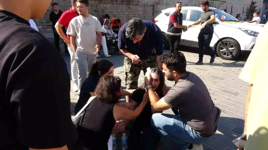 Taksim’de Polis Aracı Kazası: 4 Memur Yaralandı