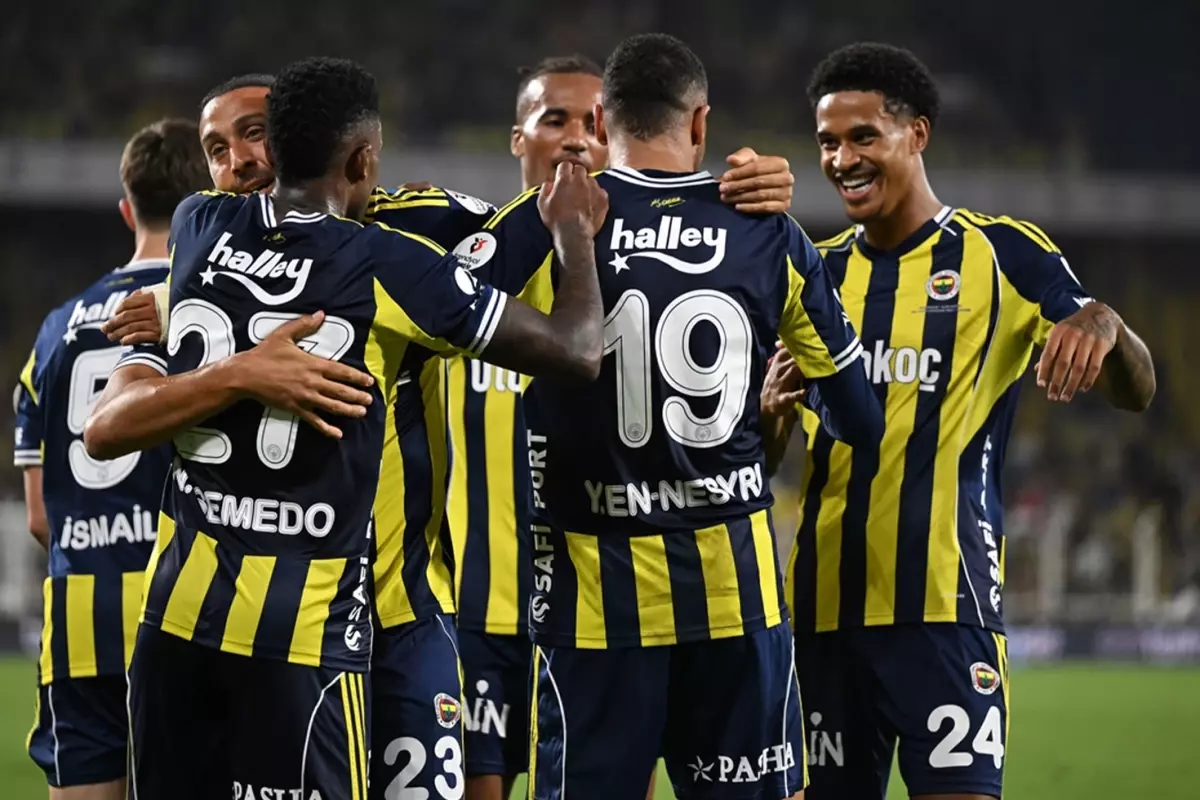 Fenerbahçe’nin Avrupa Ligi Kadrosu Şekilleniyor