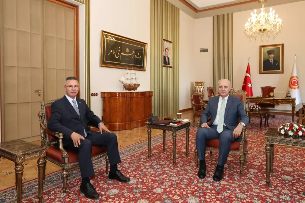 Kurtulmuş, Filistin Büyükelçisi Mustafa’yı TBMM’de Kabul Etti