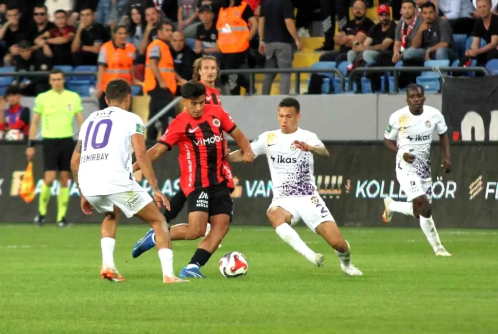 Gençlerbirliği, Eyüpspor’u 1-0 Mağlup Etti