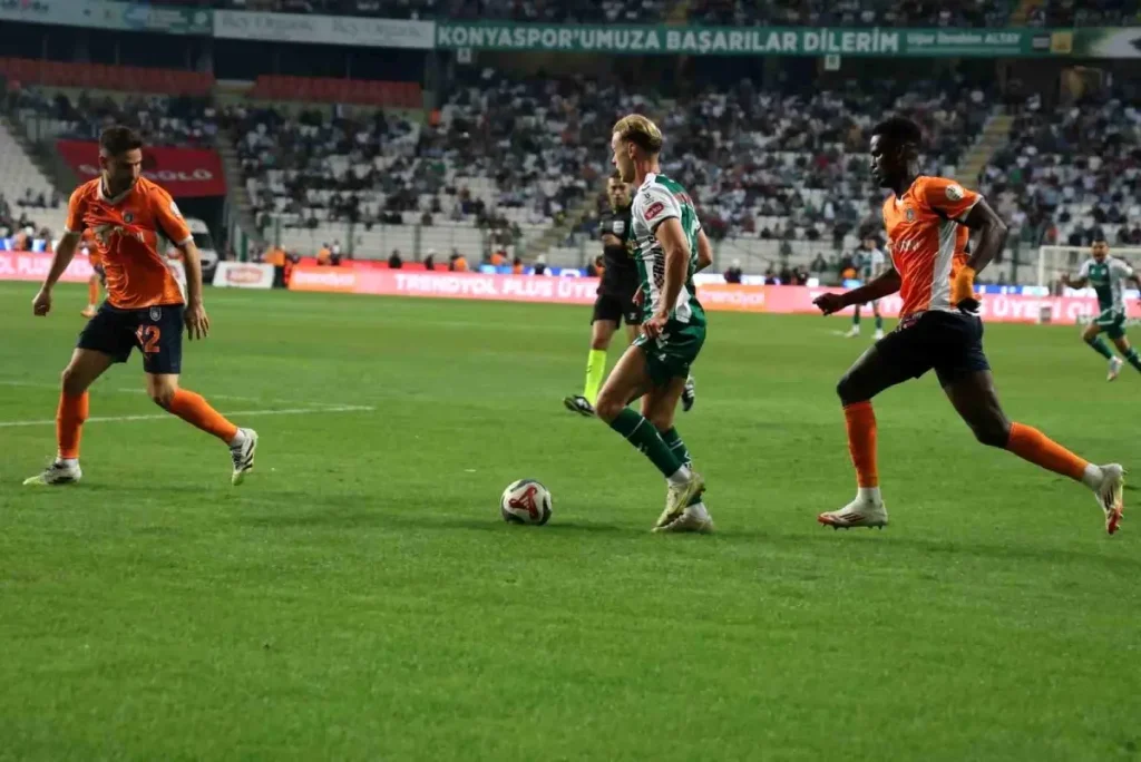 Konyaspor, Süper Lig’de Başakşehir’i 2-1 Yendi