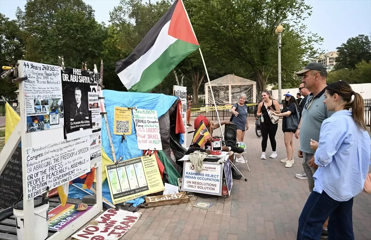 Trump’tan Savaş Karşıtı Çadıra Kaldırma Talimatı