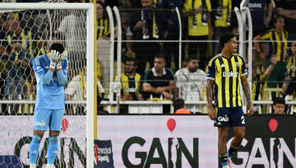 “Kadıköy’de gerilim filmi” (18 Eylül spor manşetleri)