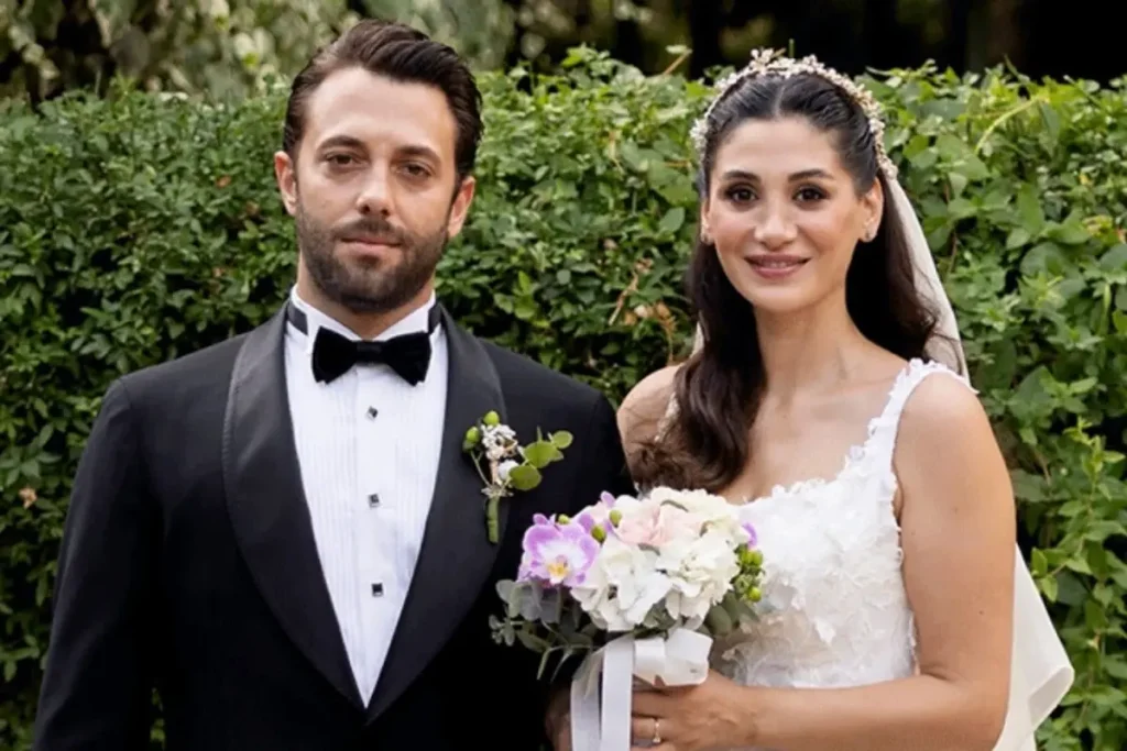 Sitare Akbaş Hamilelik İddialarını Yalanladı