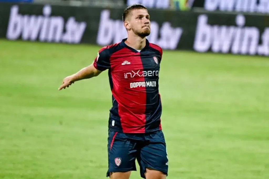 Genç Yıldız Semih Kılıçsoy İtalya’da Gündemde