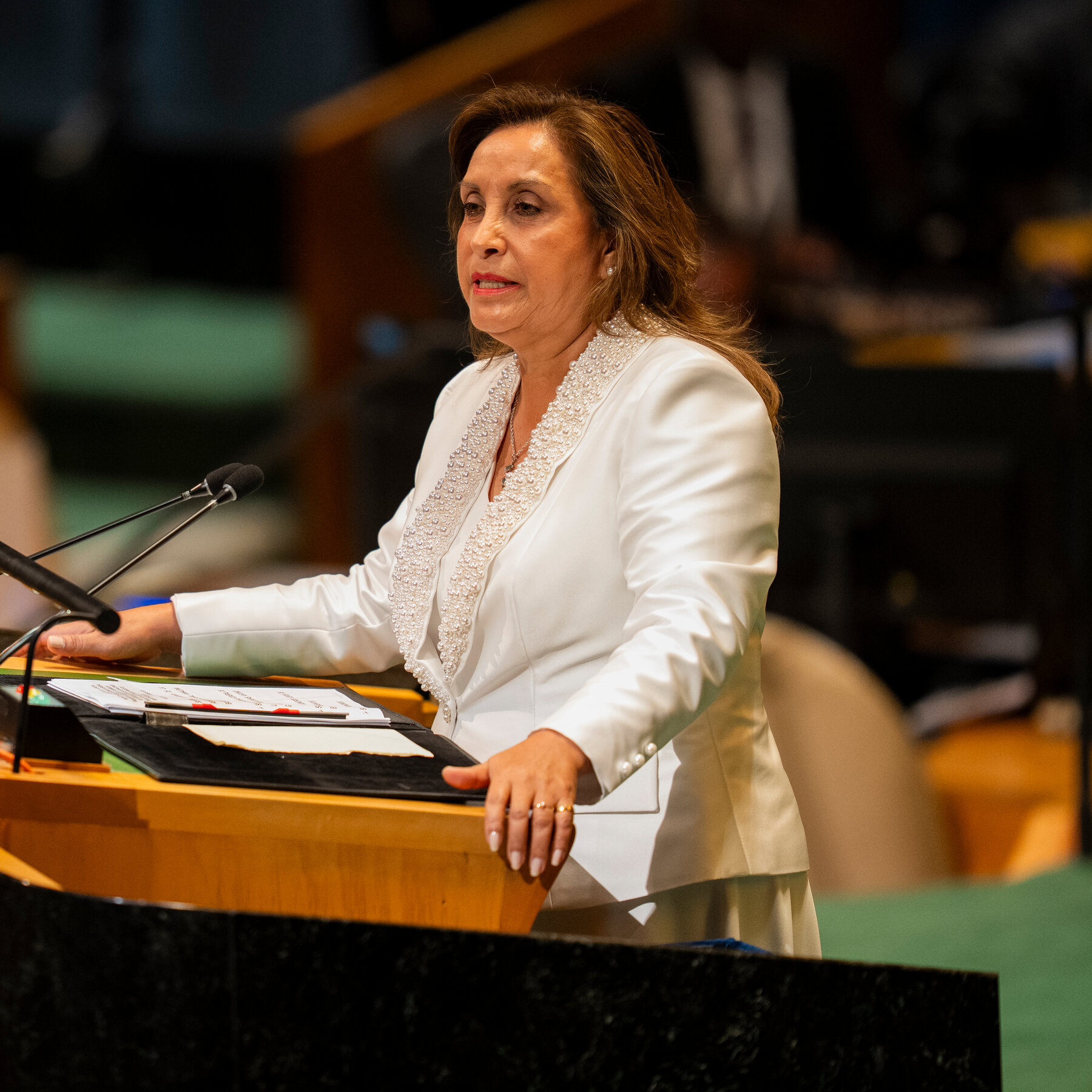 Peru Ousts President Amid Crime Surge