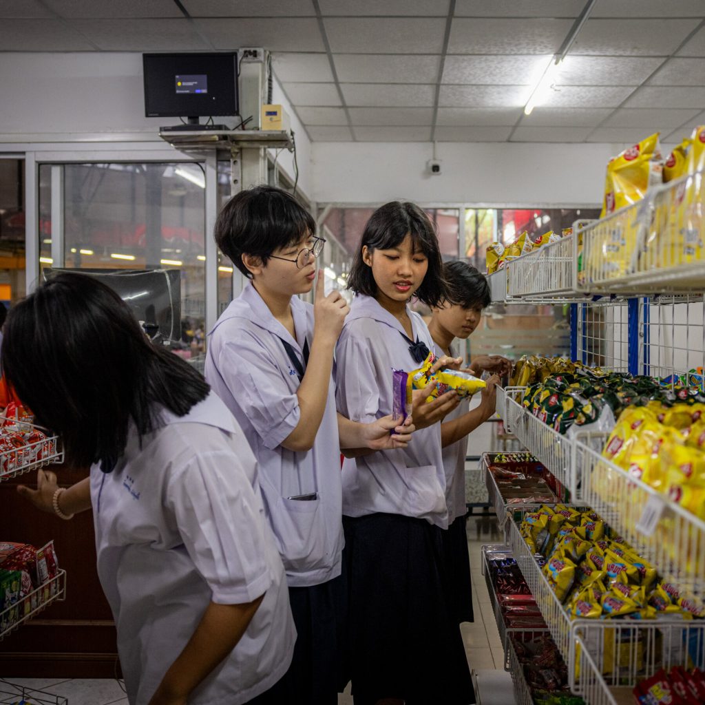 The Cutting Edge of Conformity: Why Thai Students Struggle to Express Themselves