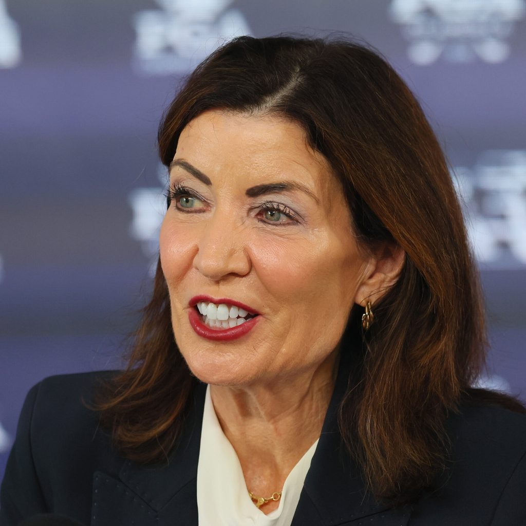 N.Y. Democrats Urge Hochul to Reject Pipeline Over Climate Concerns