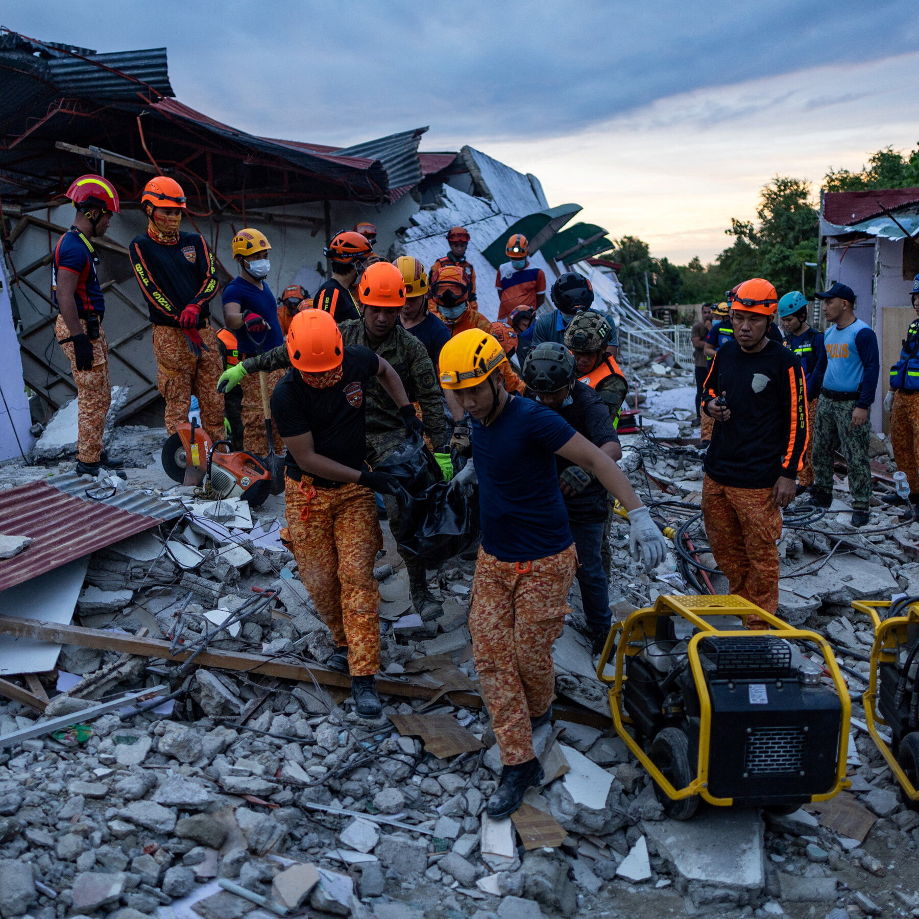 Search Teams in Philippines Scour for Survivors After Devastating Earthquake