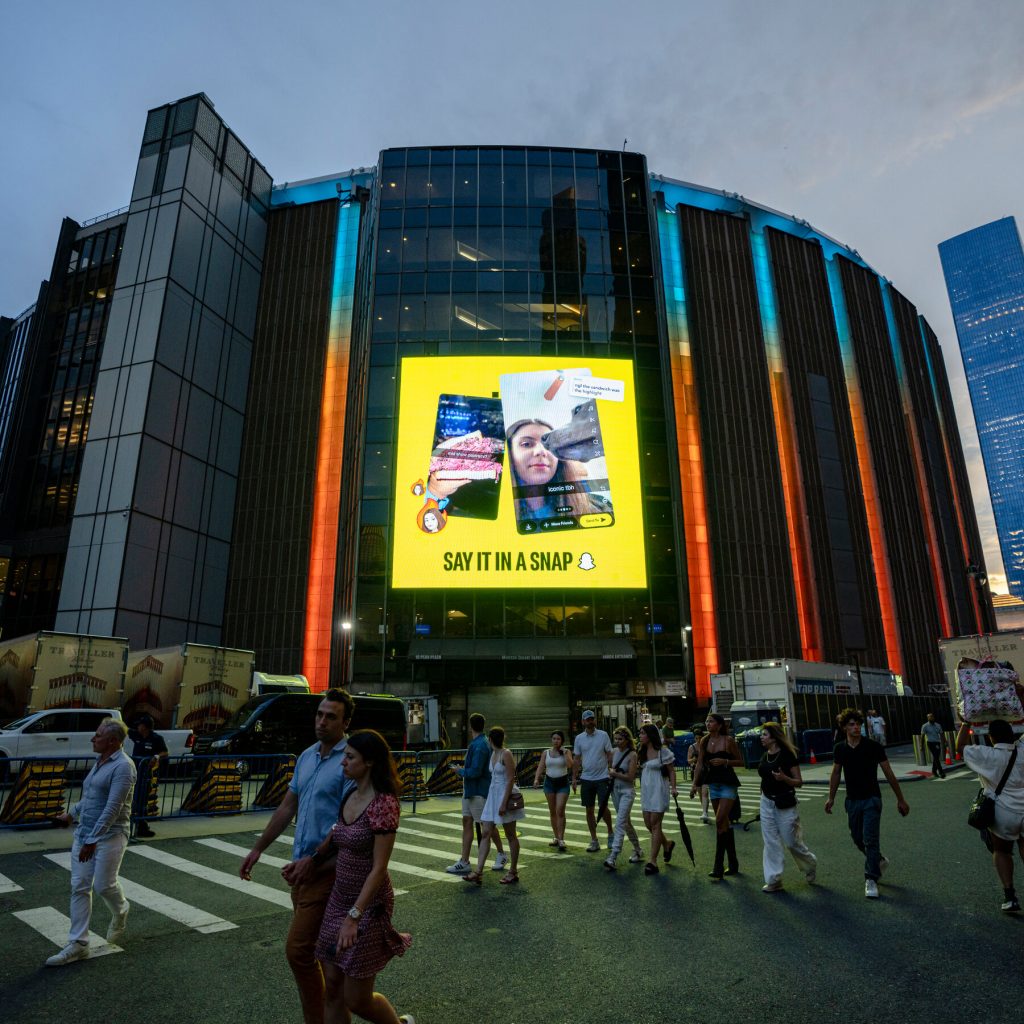 Heaviest Users of Snapchat to Face Storage Fees