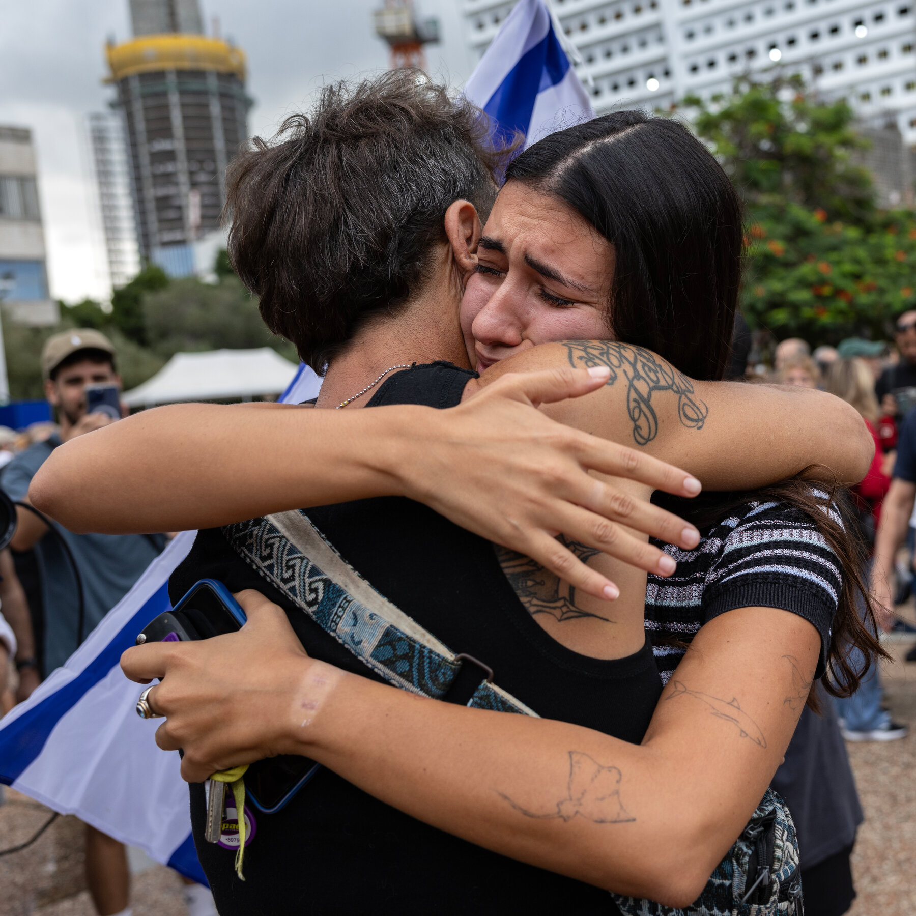 Israelis Breathe Sigh of Relief at Hamas Deal, but Questions Linger