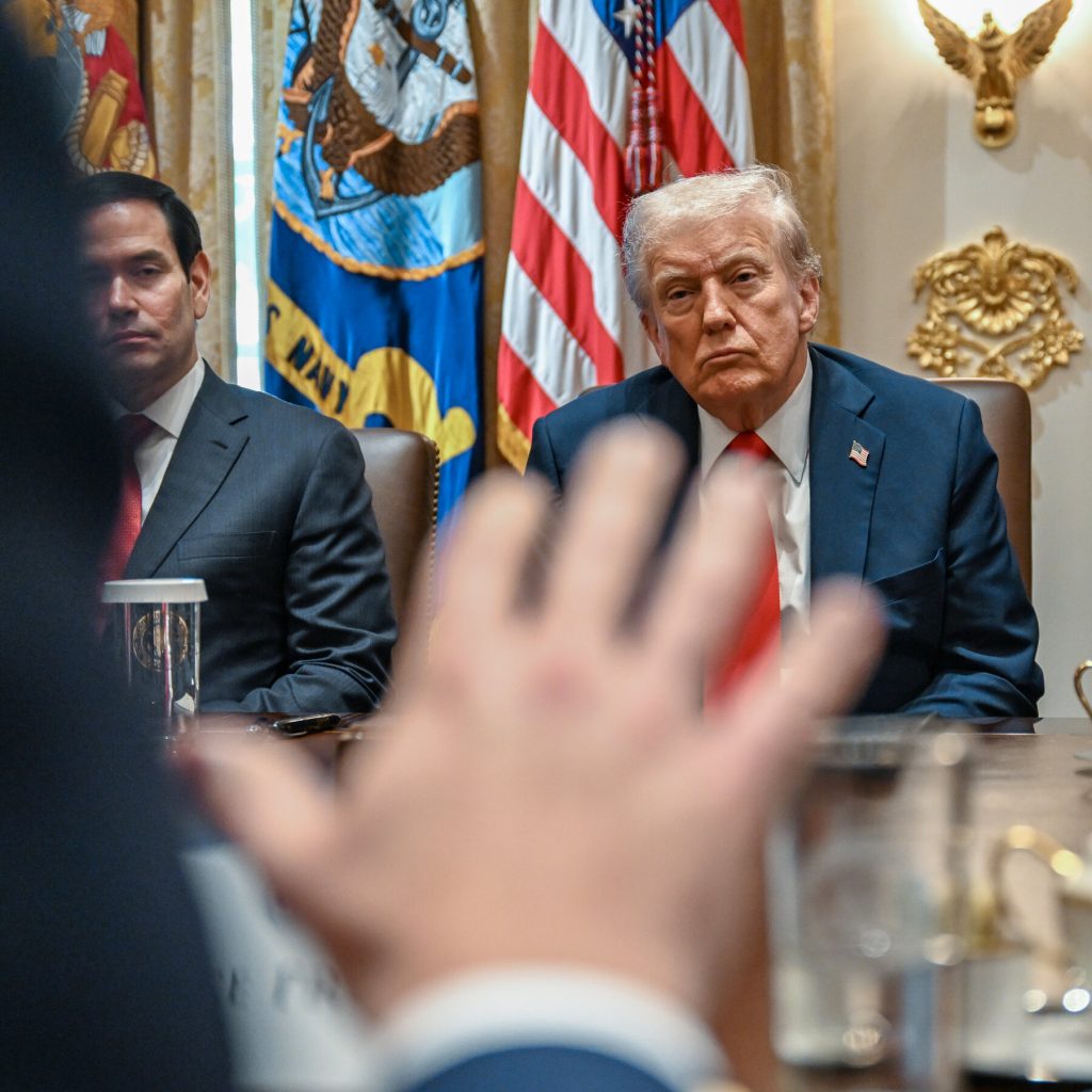 Trump Threatens to Cancel Meeting with China’s Xi and Impose New Tariffs