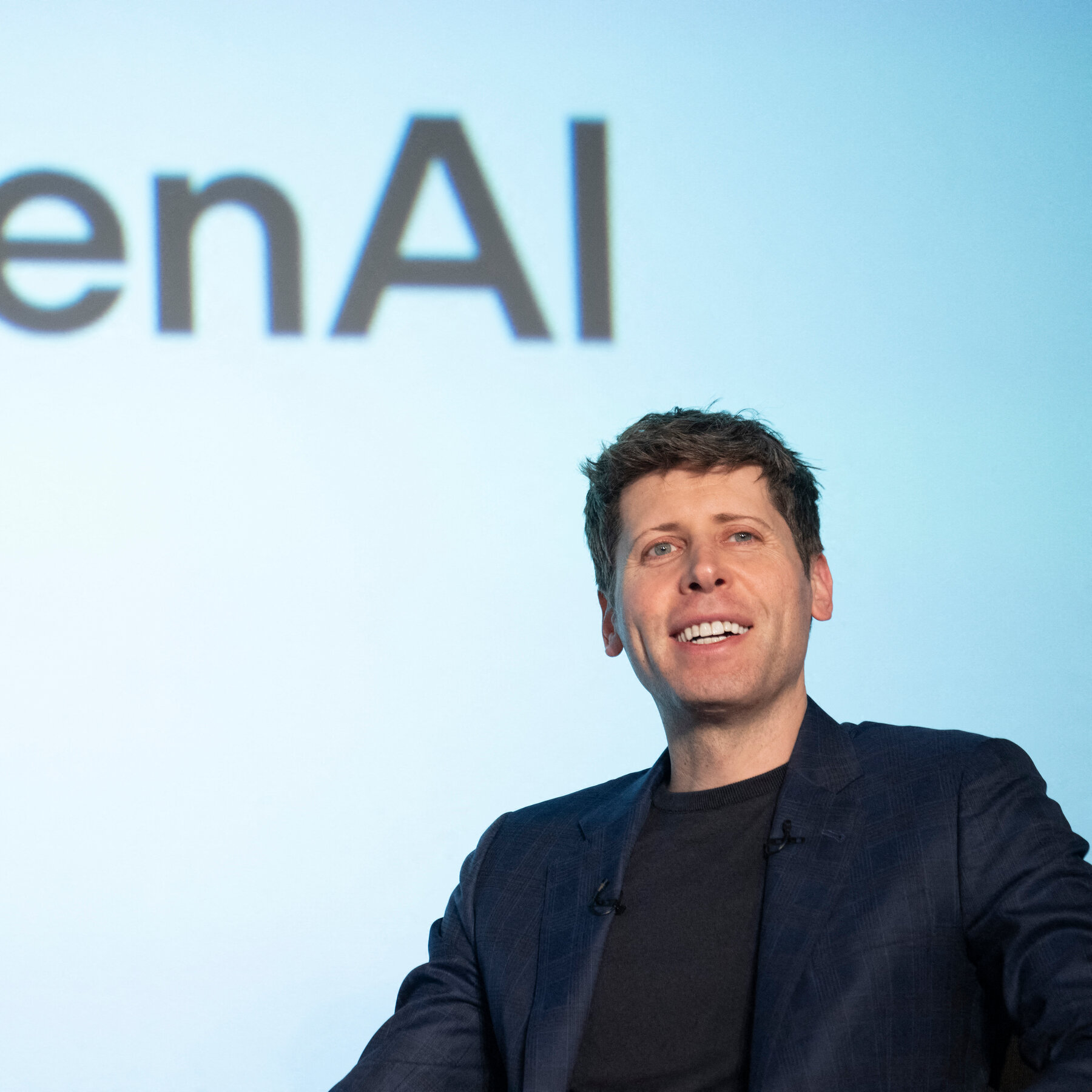 OpenAI Inks Deal With Broadcom to Design Its Own Chips for A.I.