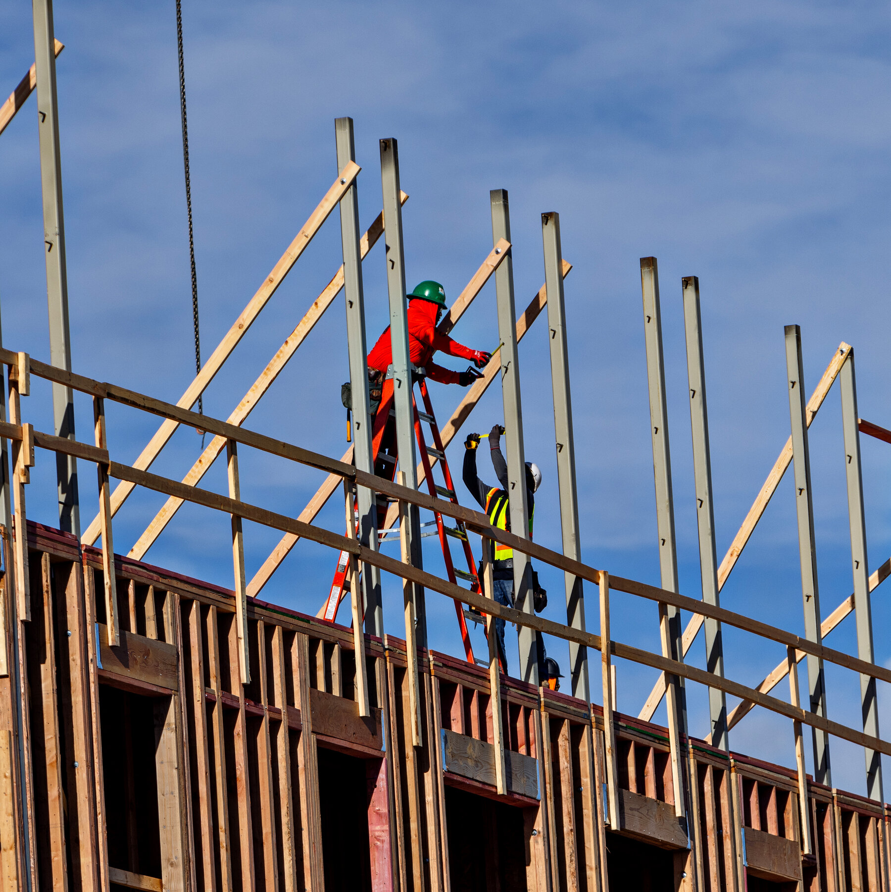 US Imposes Tariffs on Imported Lumber and Furniture Amid Escalating Trade Tensions