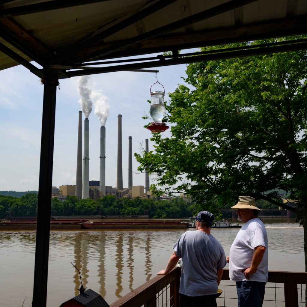 Subsidizing Fossil Fuels, but Not Clean Energy