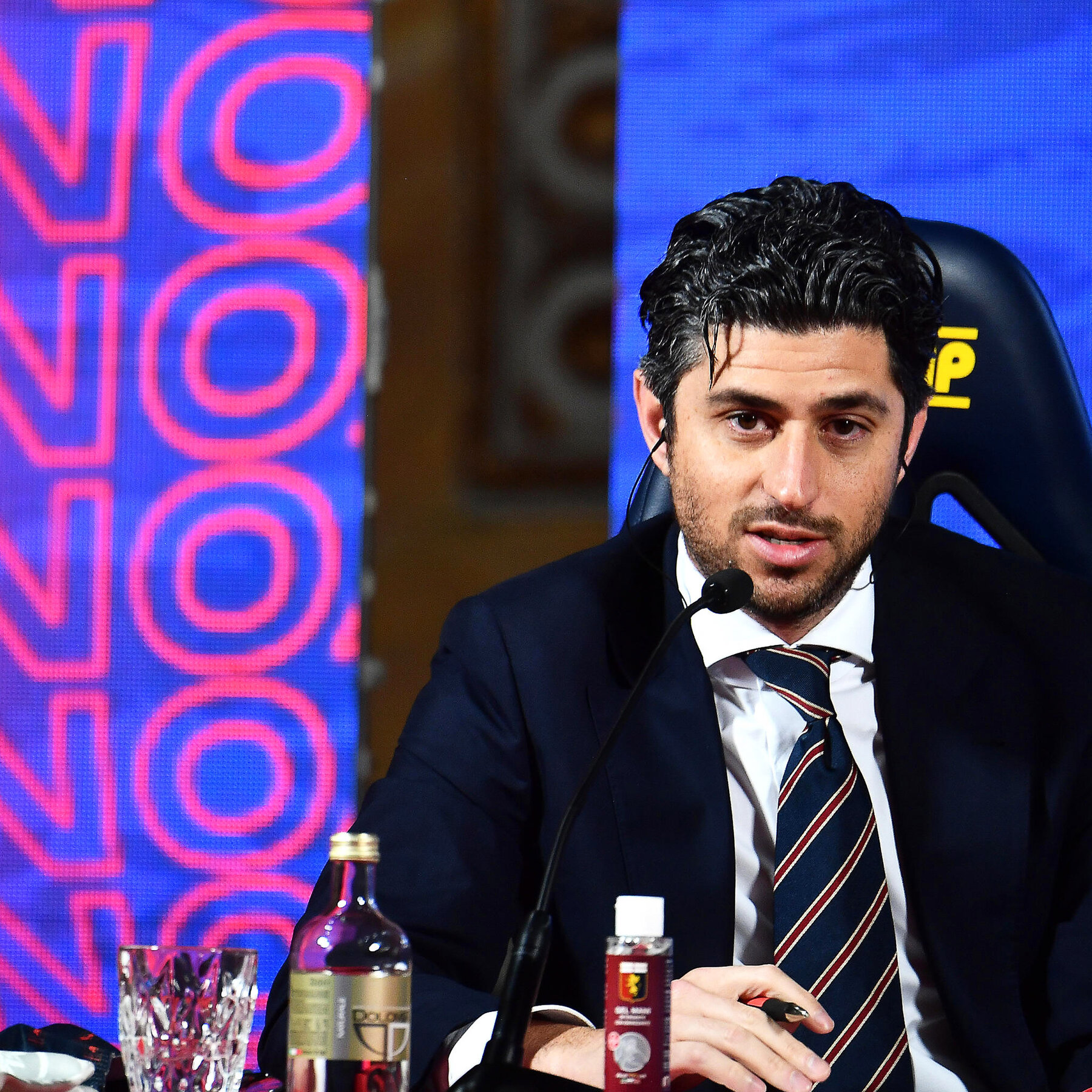 Brash Investor in Global Soccer Clubs Is Charged With Fraud