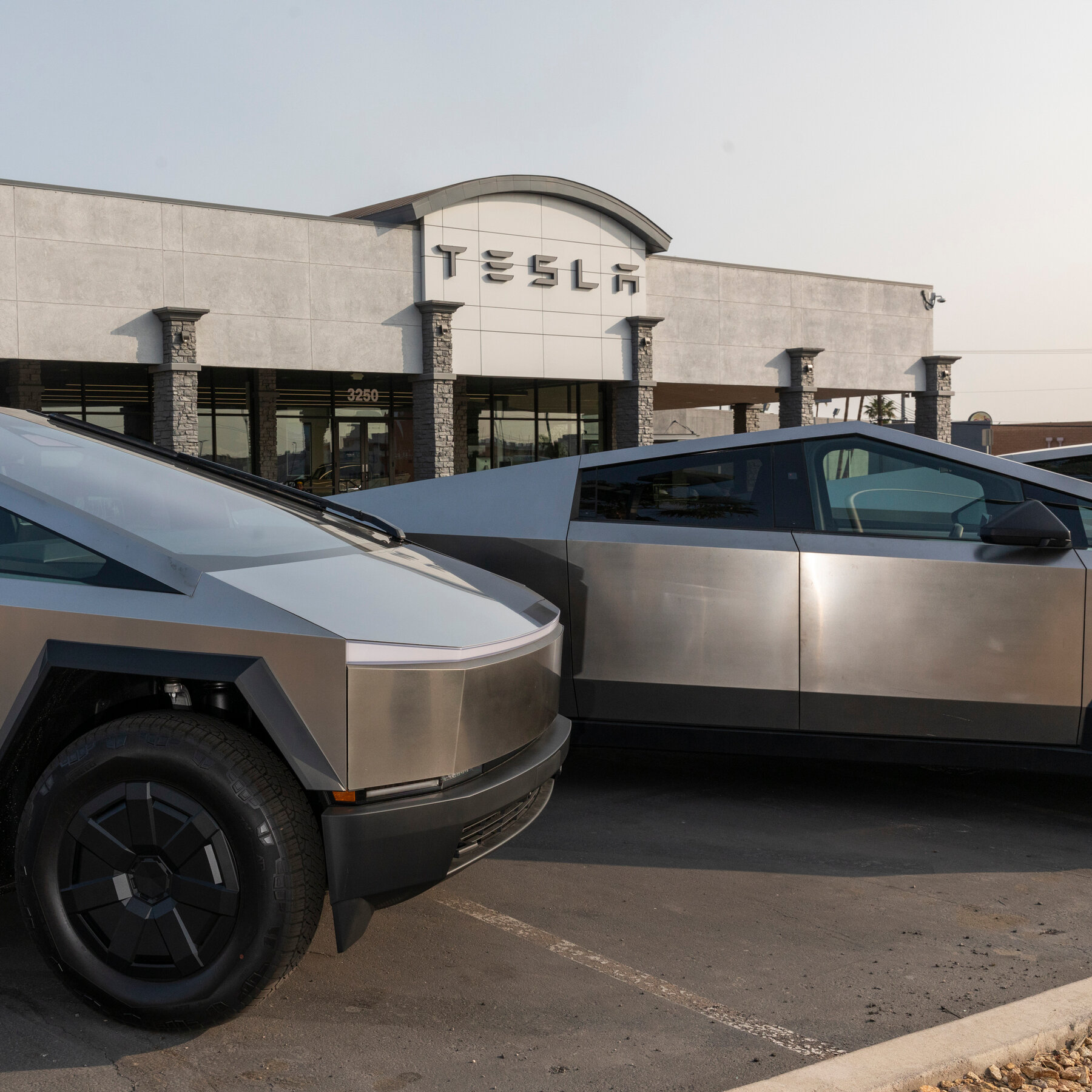 Tesla Profit Falls 37% After Price Cuts