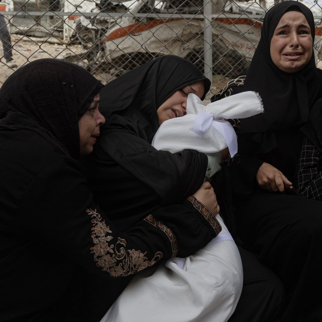 Gaza Conflict Escalates: Israeli Airstrikes Claim Over 100 Lives, Health Officials Report
