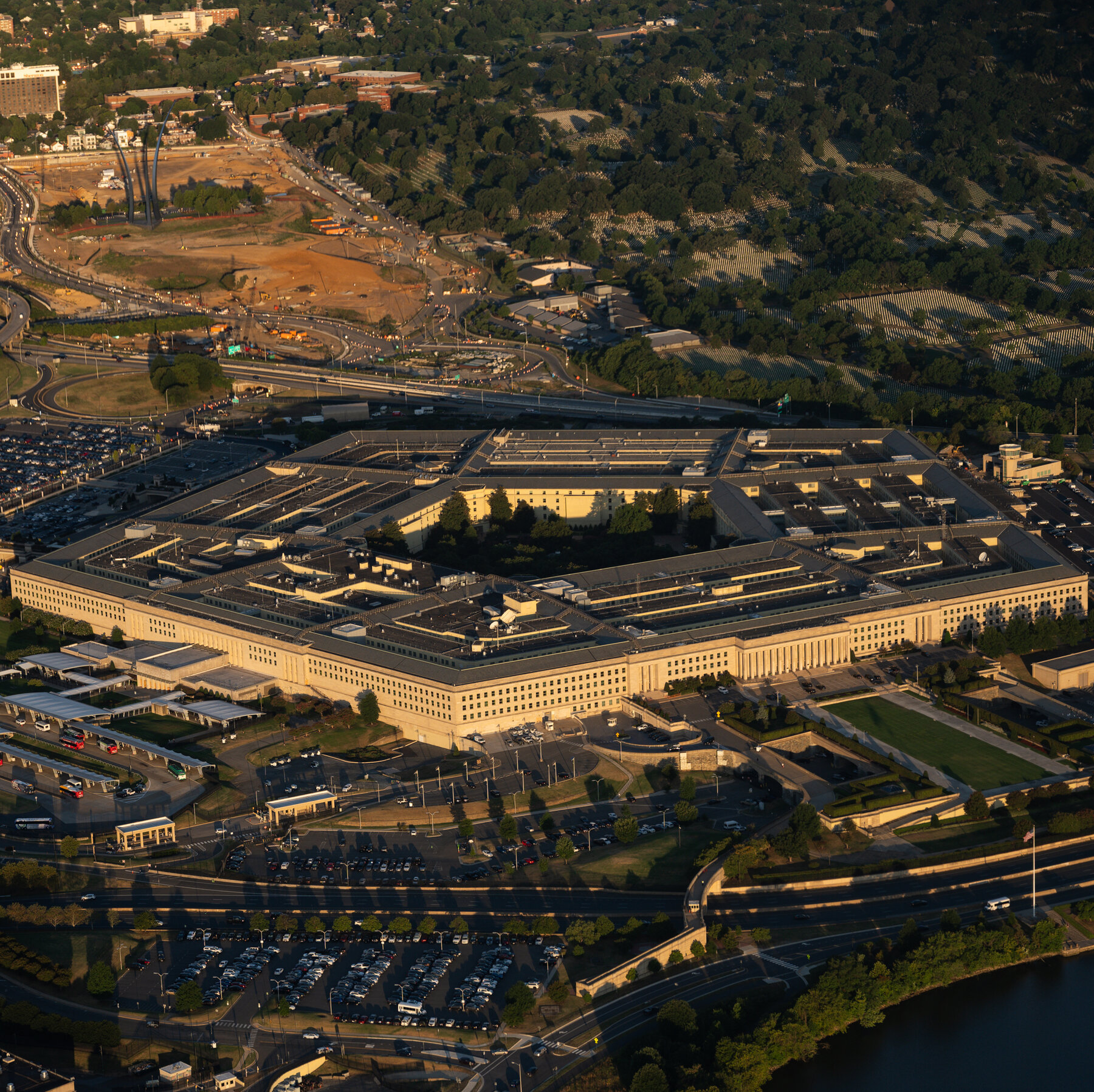 Pentagon Eases Restrictions on Press Access