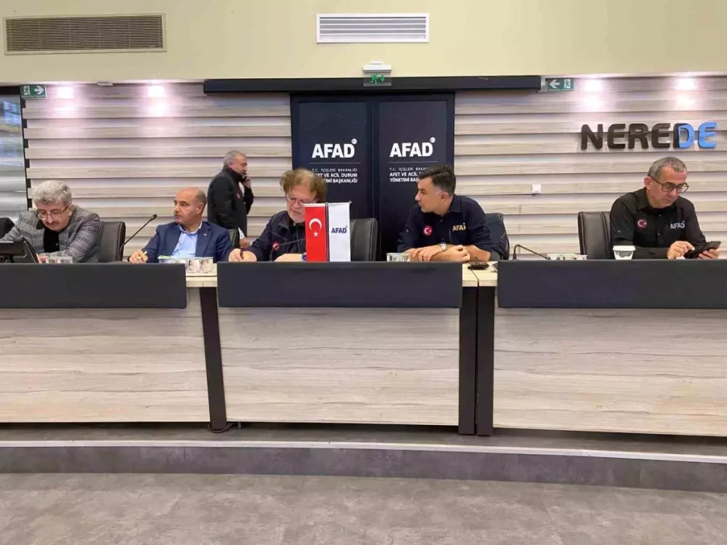 “Deprem Sonrası AFAD’ın Çalışmaları Sürüyor”