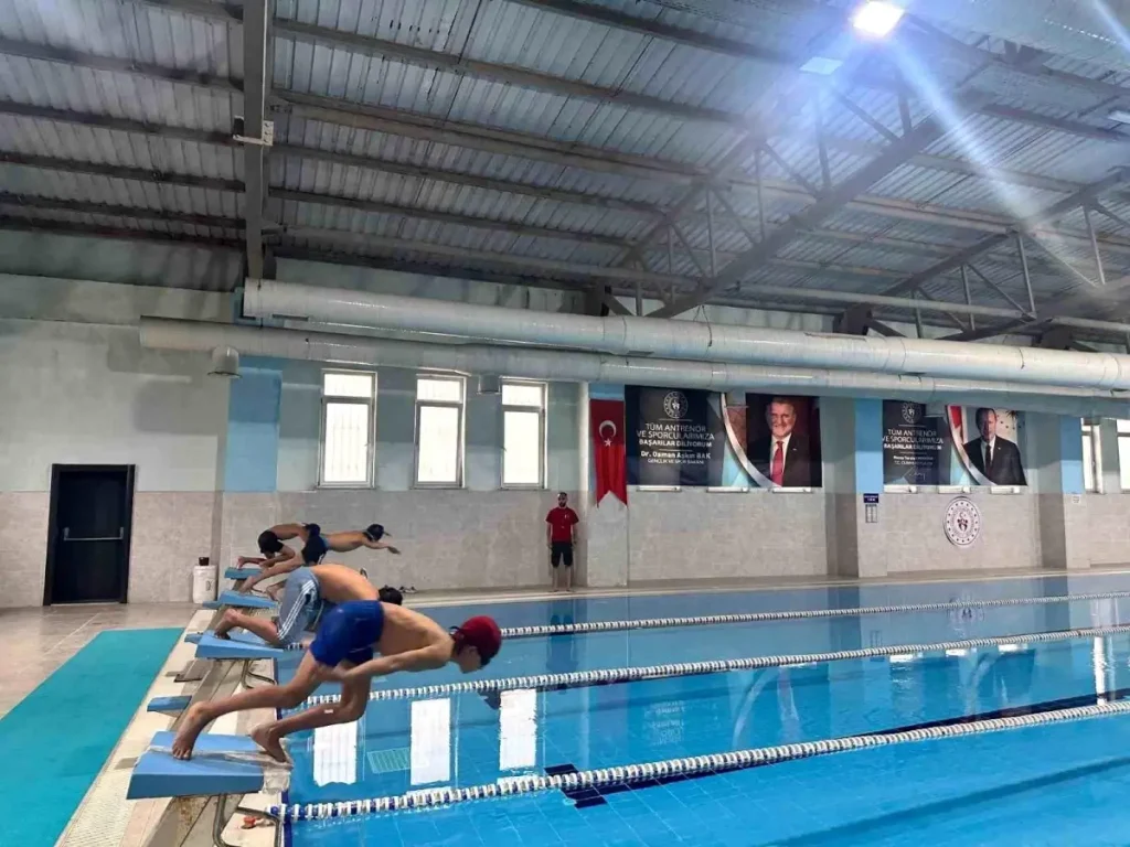 Ağrı’da Cumhuriyet Coşkusu Sporla Birleşti