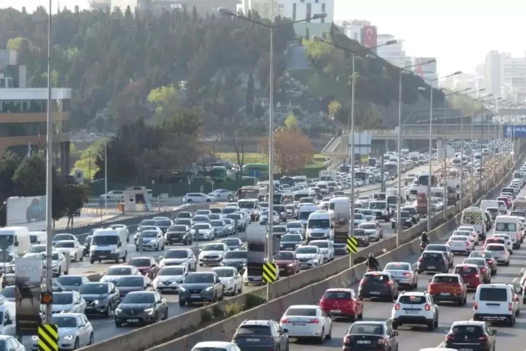 “Akaryakıt Fiyatlarına Yeni İndirim”