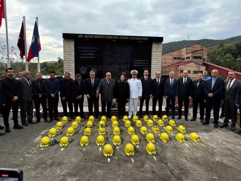Maden Faciasında Hayatını Kaybedenler Anıldı