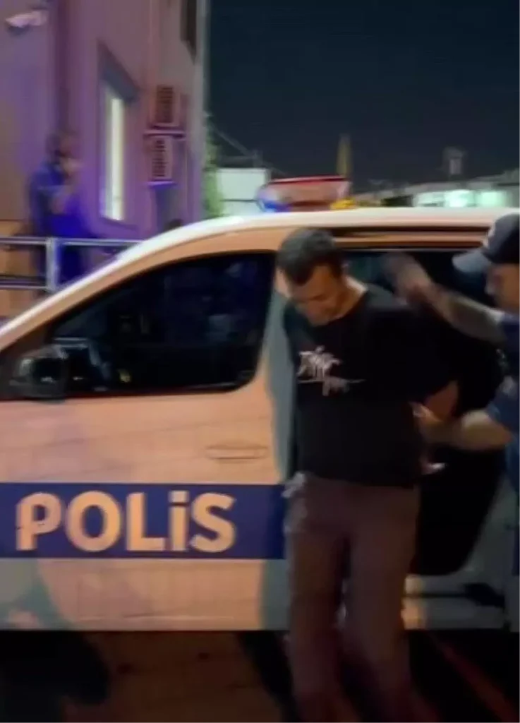 Hırsızlık Suçundan 21 Yıl Kaçtı, Adana’da Yakalandı