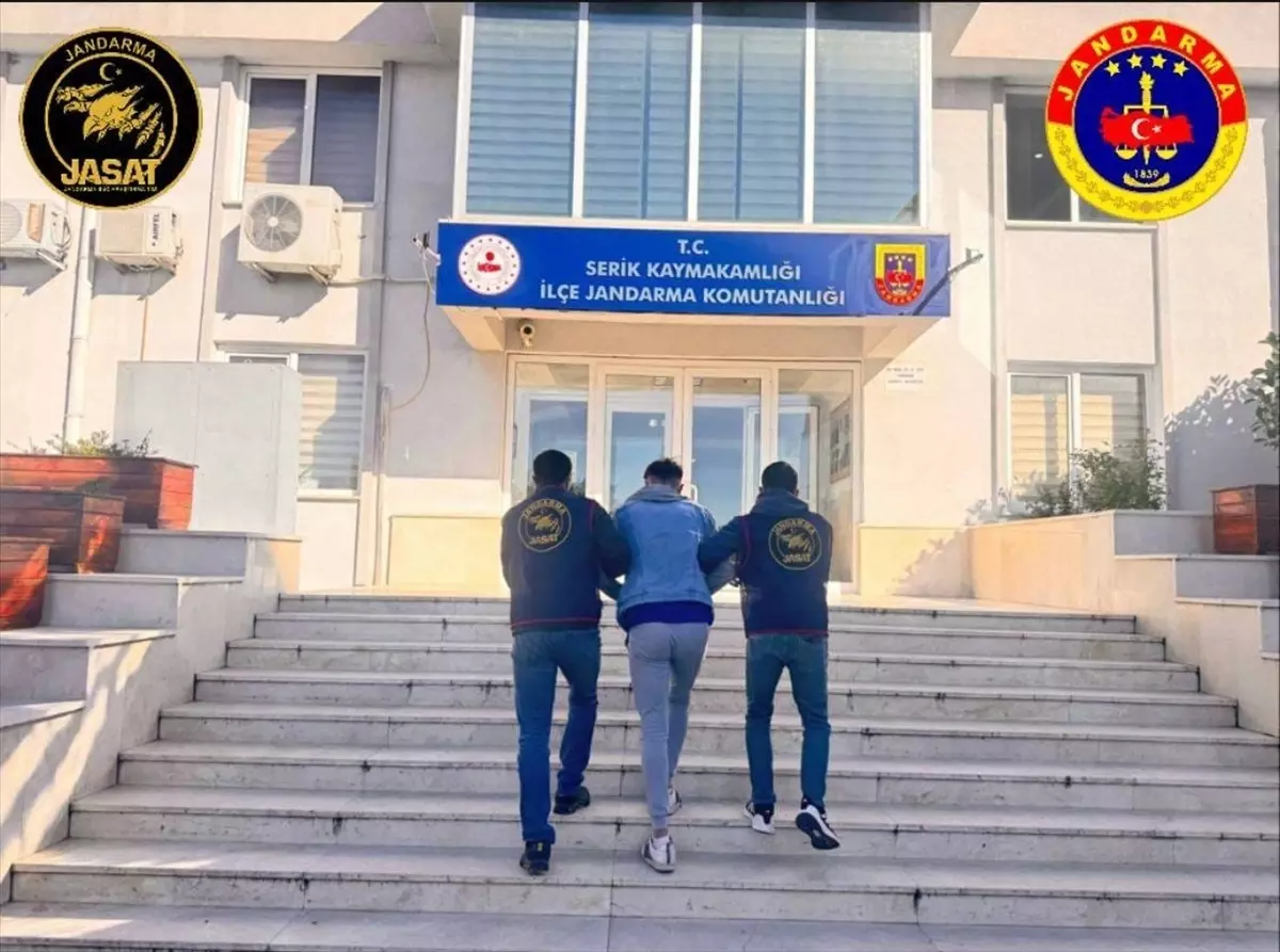 Antalya’da Büyük Operasyon: 208 Kişi Yakalandı