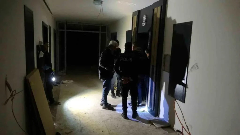 Asansör Montajı Sırasında İşçi Ağır Yaralandı