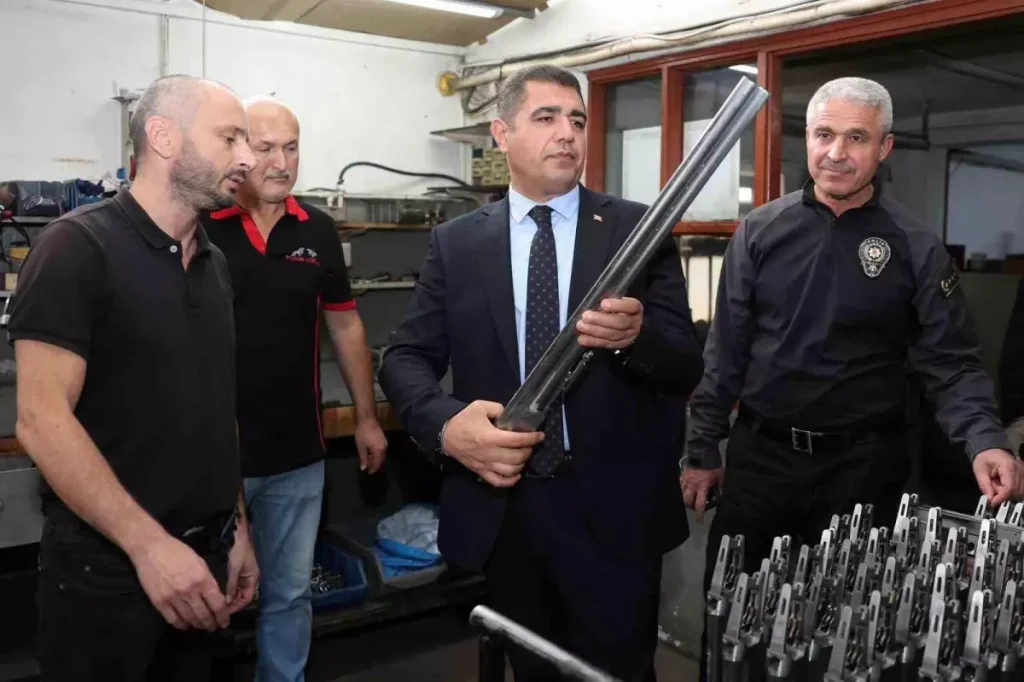 Düzce Valisi Aslan’dan Av Tüfegi Üretim Merkezine Ziyaret