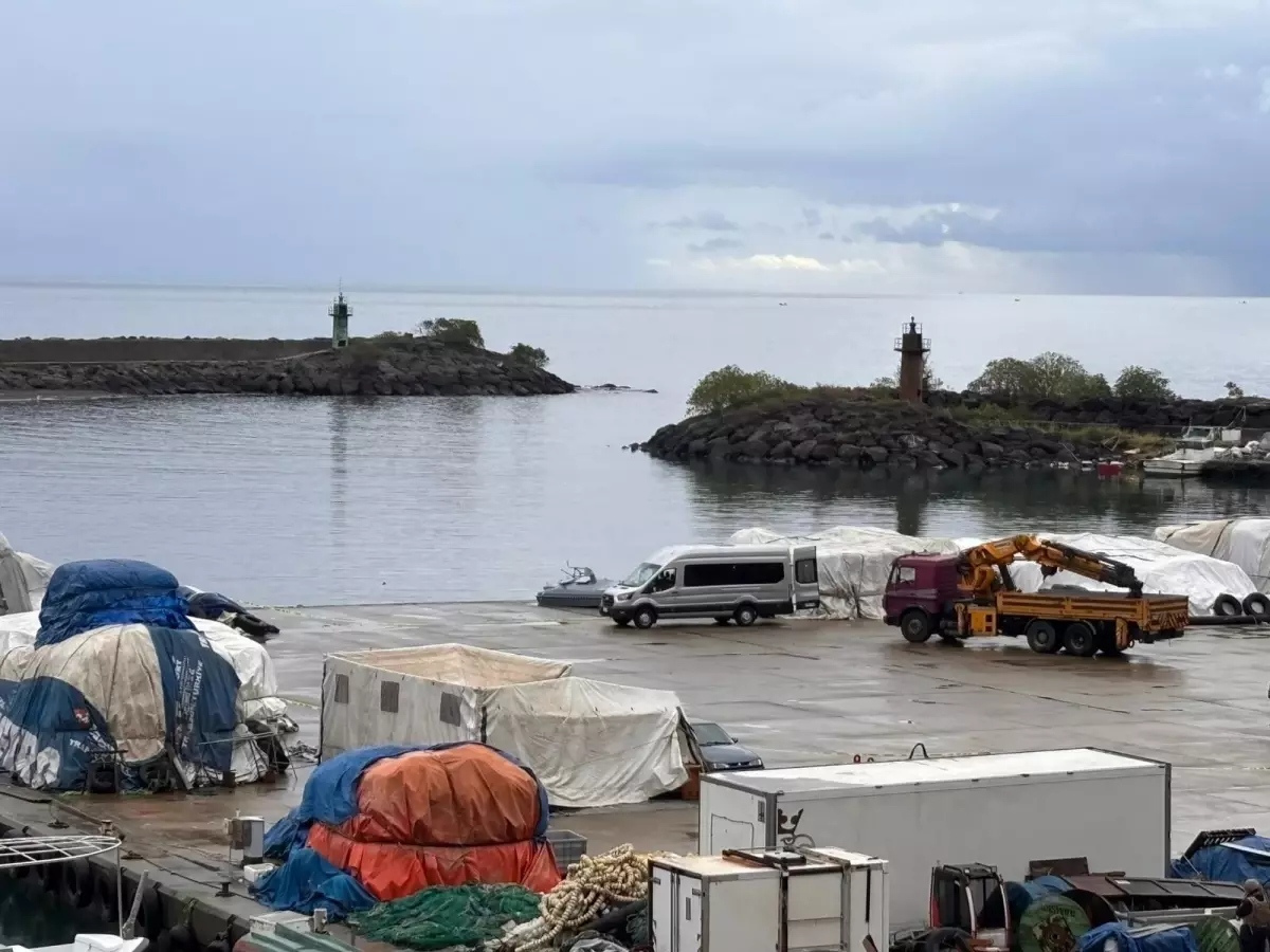 Denizde Bulunan Gizemli Aracın Etkisiz Hale Getirilmesi Çalışması