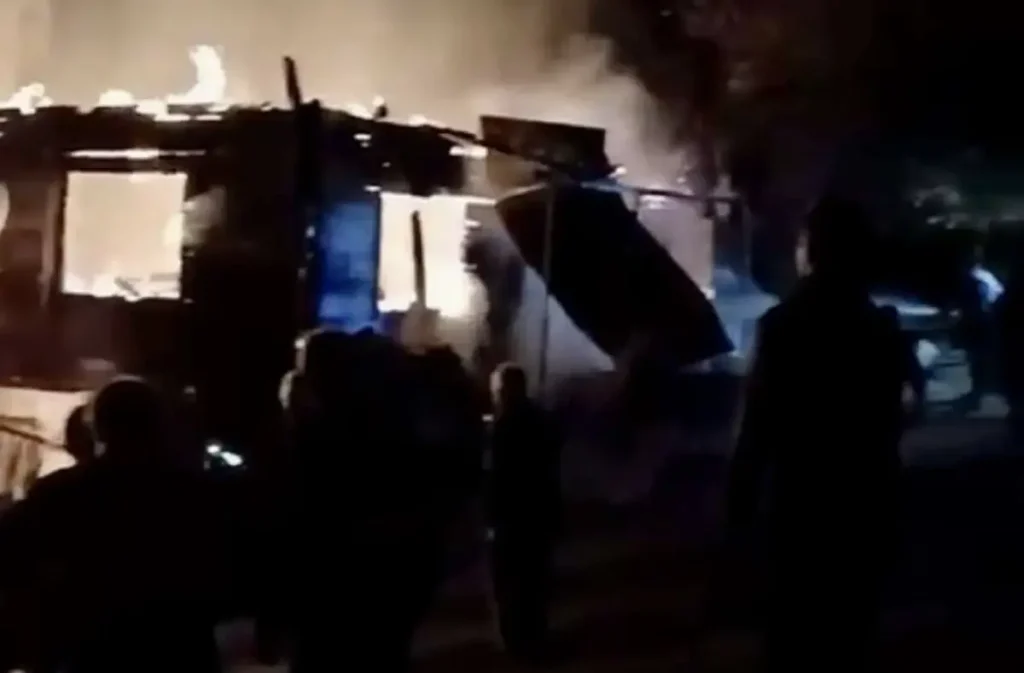 Bartın’da Ahşap Ev Yangında Kül Oldu