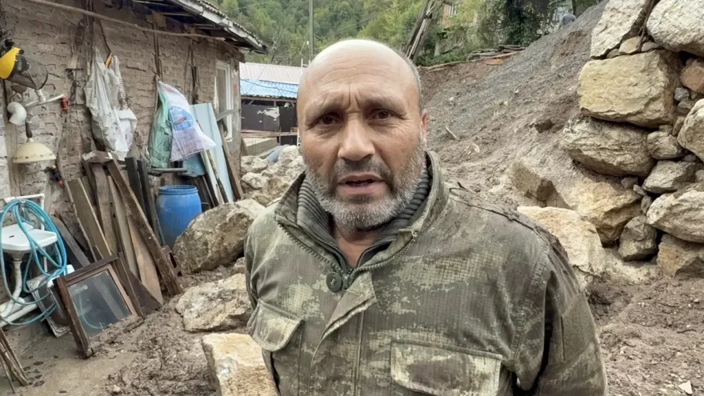 Bartın’da Heyelan: 2 Ev Etkilendi, 5 Kişi Tahliye Edildi