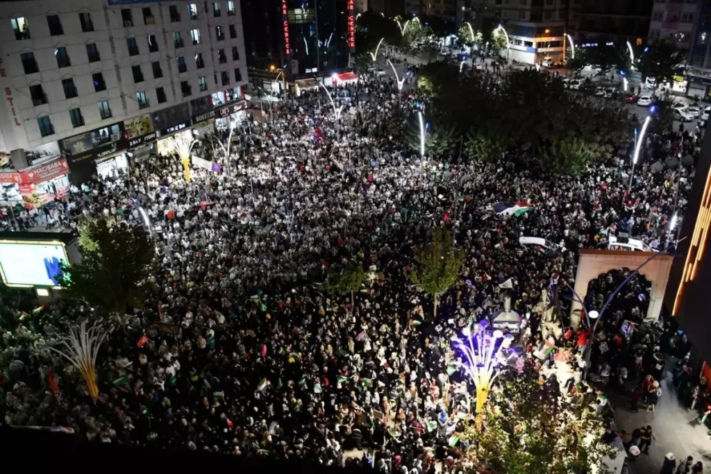 Batman’da İsrail’e Karşı Kitle Protestosu
