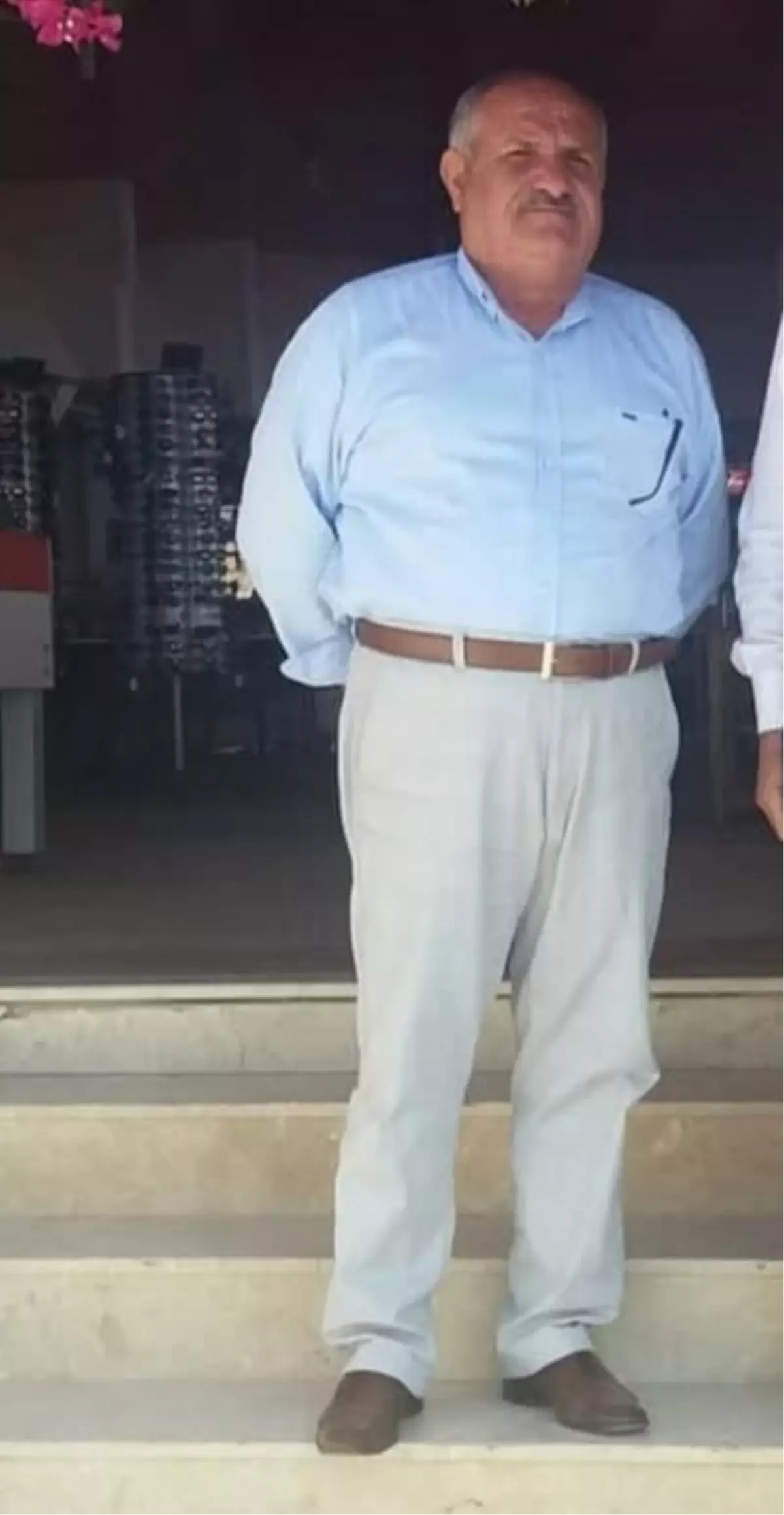 Kozluk Belediye Başkanının Ağabeyi Evinde Vurulmuş Halde Bulundu