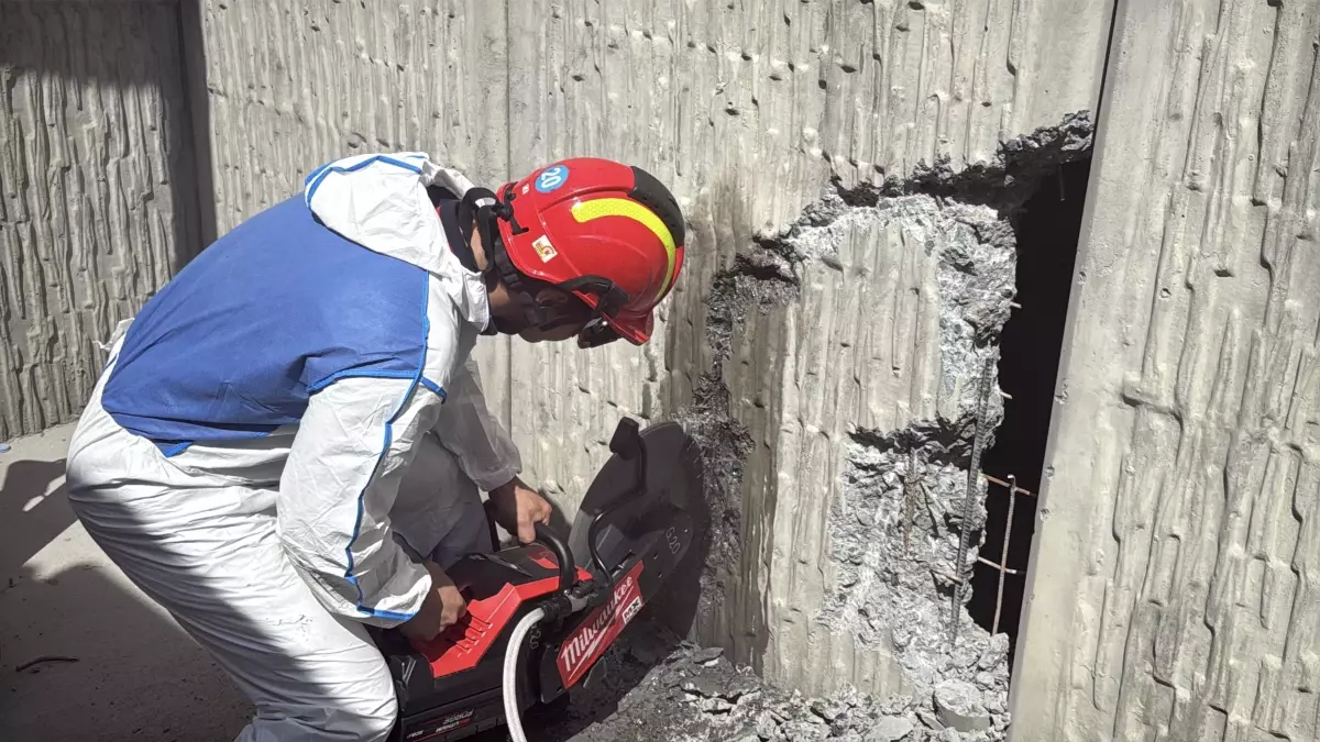 İstanbul’da Tünelde Mahsur Kalan Adam Dramı