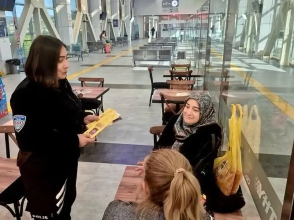 Bilecik’te Dolandırıcılık ve Düzensiz Göç Denetimleri