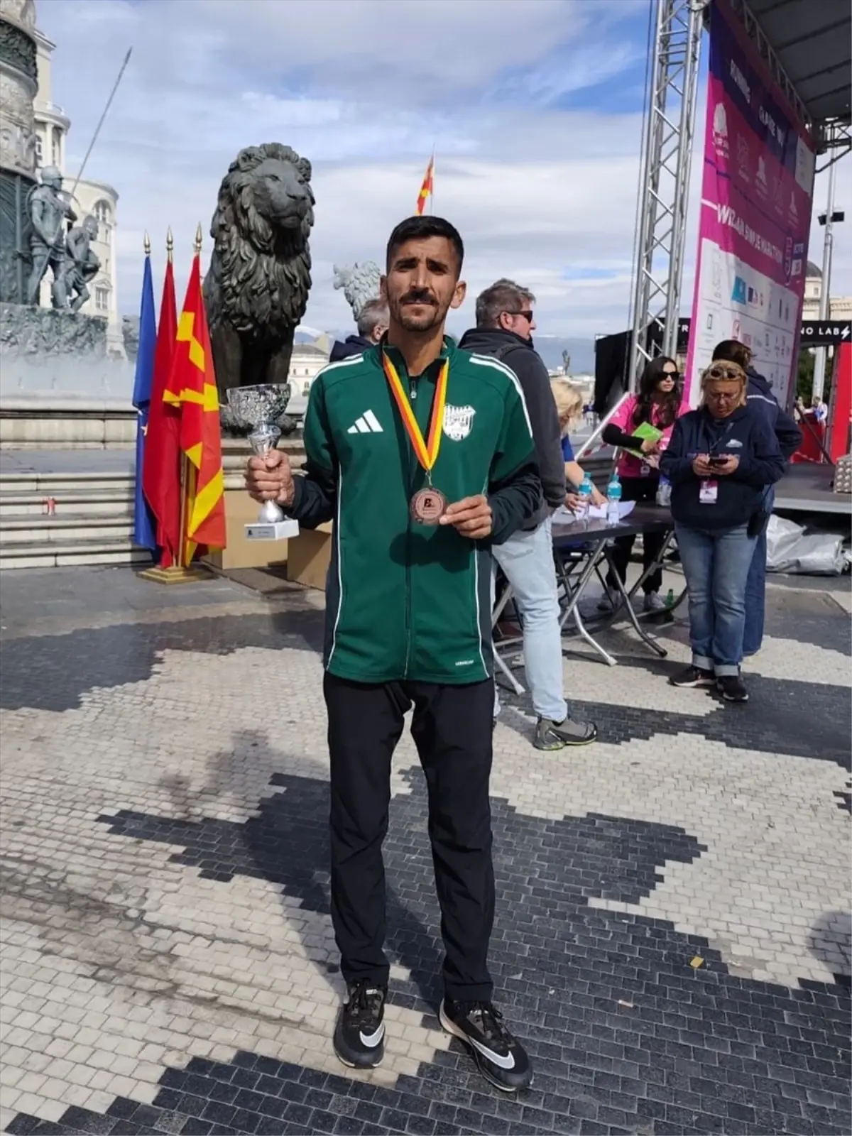 Milli Atlet Yavuz Ağralı Balkan Maratonunda Bronz Kazandı