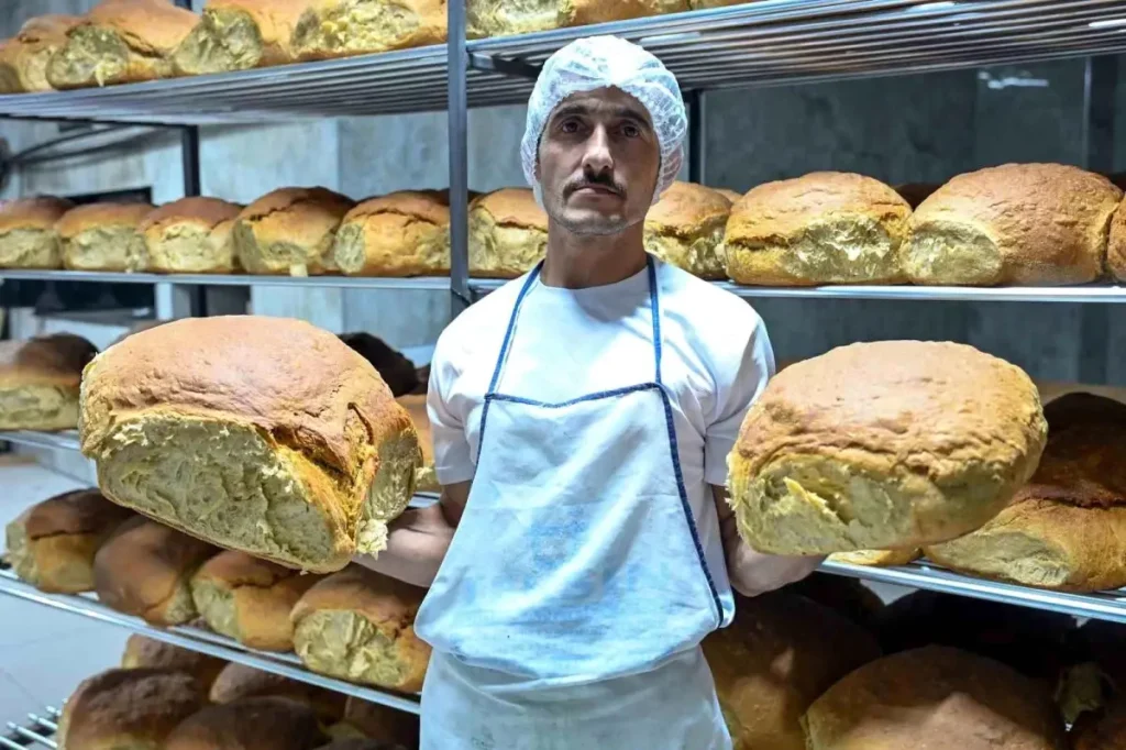 Ekmek Aşkı 8 Saatlik Emeğin Ödülü