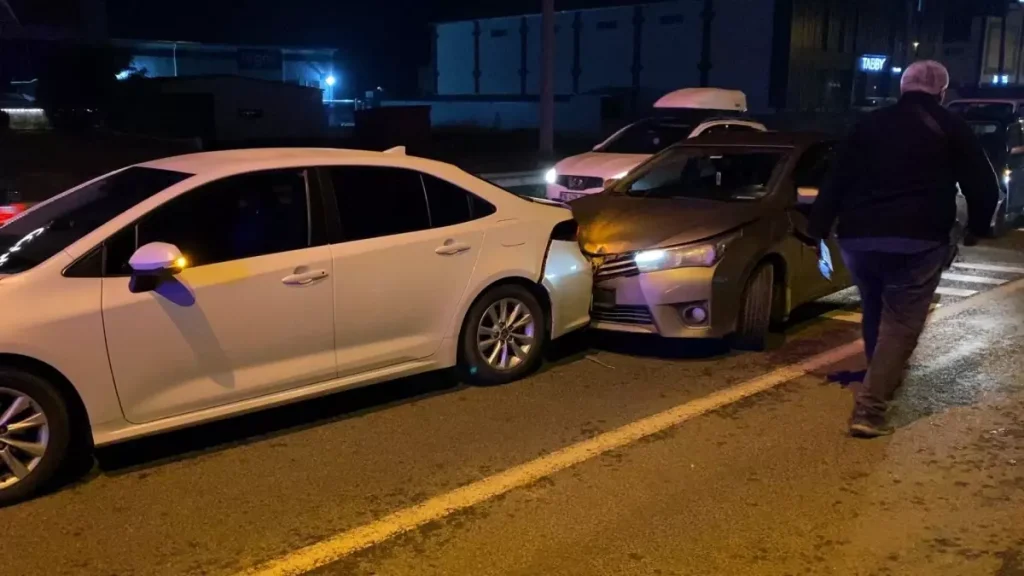 Bursa’da Zincirleme Trafik Kazası: 5 Yaralı