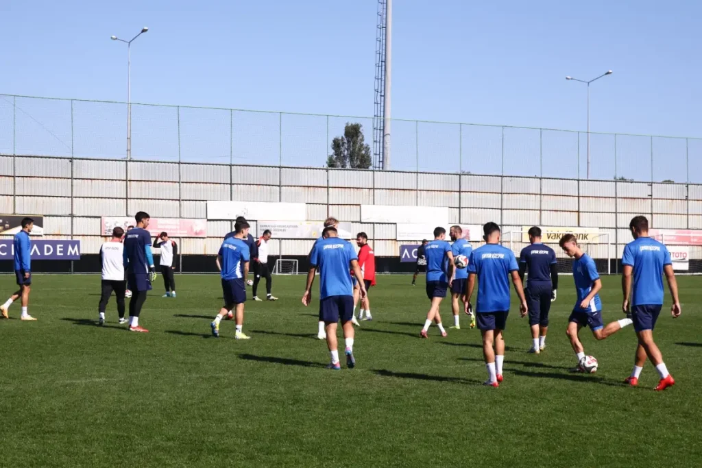 Çaykur Rizespor’un Genç Yeteneği: Emrecan Bulut