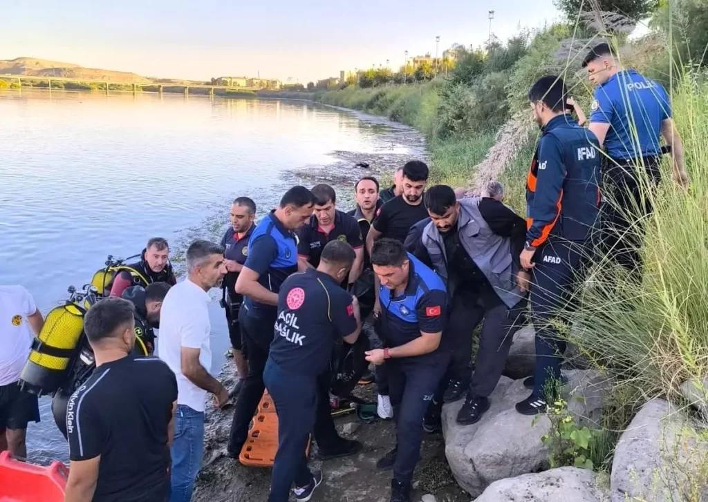 Cizre’de Trajik Olay: Genç Köprüden Nehri’ne Atladı