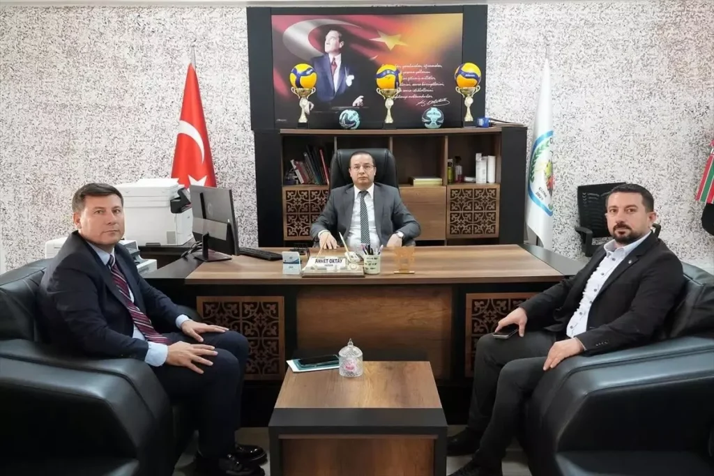 Şırnak Cizre Kaymakamı, Spor Lisesinde İncelemelerde Bulundu