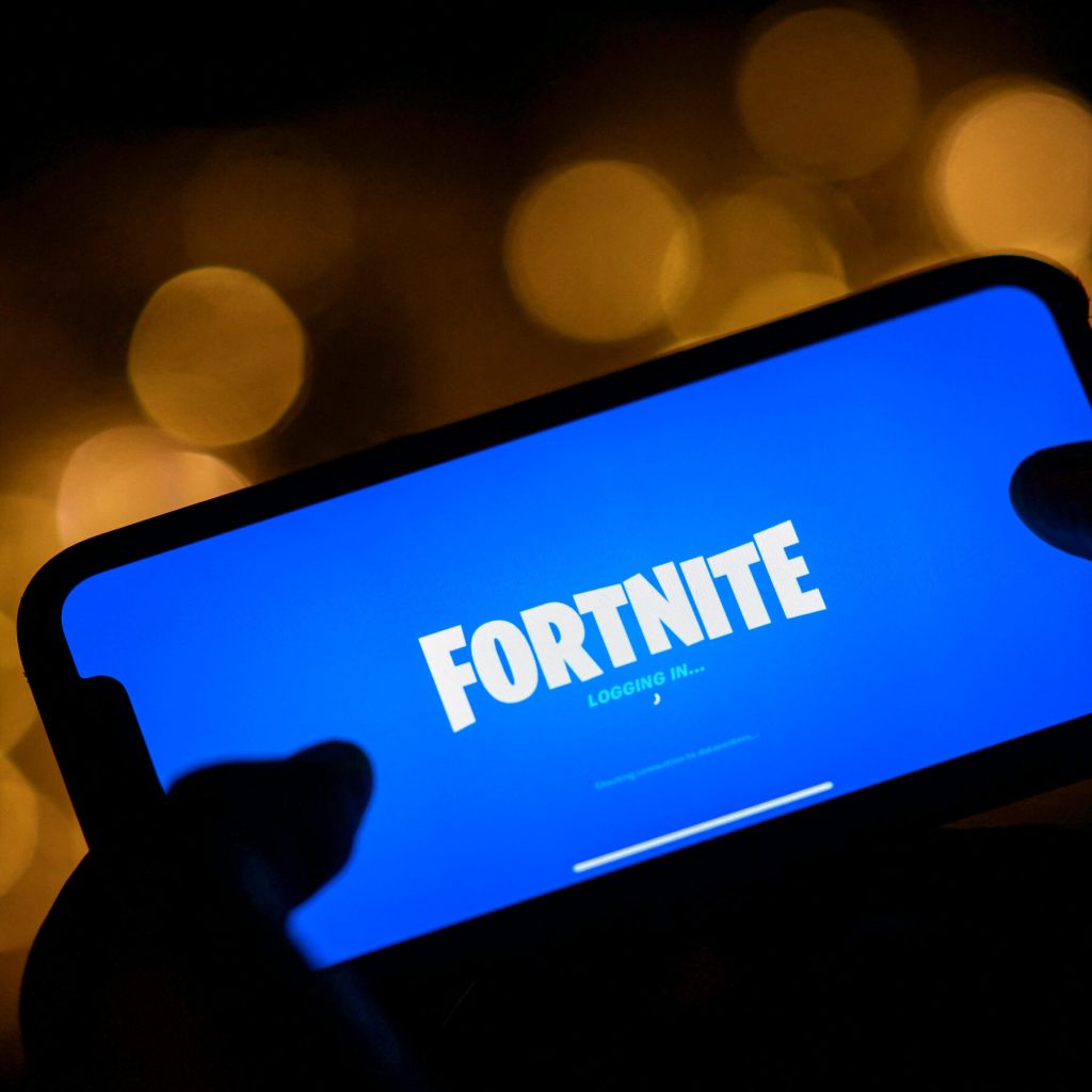 Supreme Court, for Now, Rejects Google Bid to Block Changes to App Store